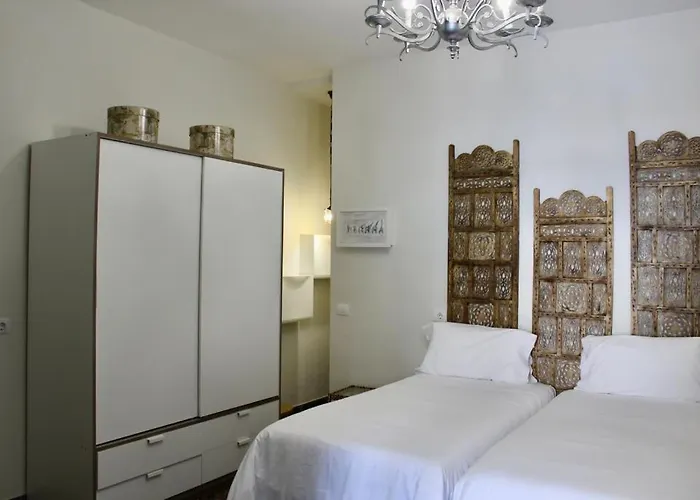 Ciudad Jardin Marina Apartment *